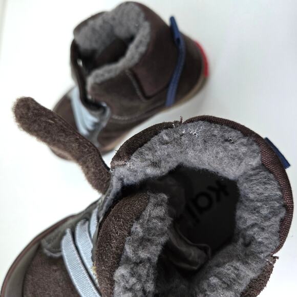 See Kai Run NEW Dane Toddler Boy Brown Sneaker Boots Shearling Lined Size 8 NIB - Picture 14 of 15